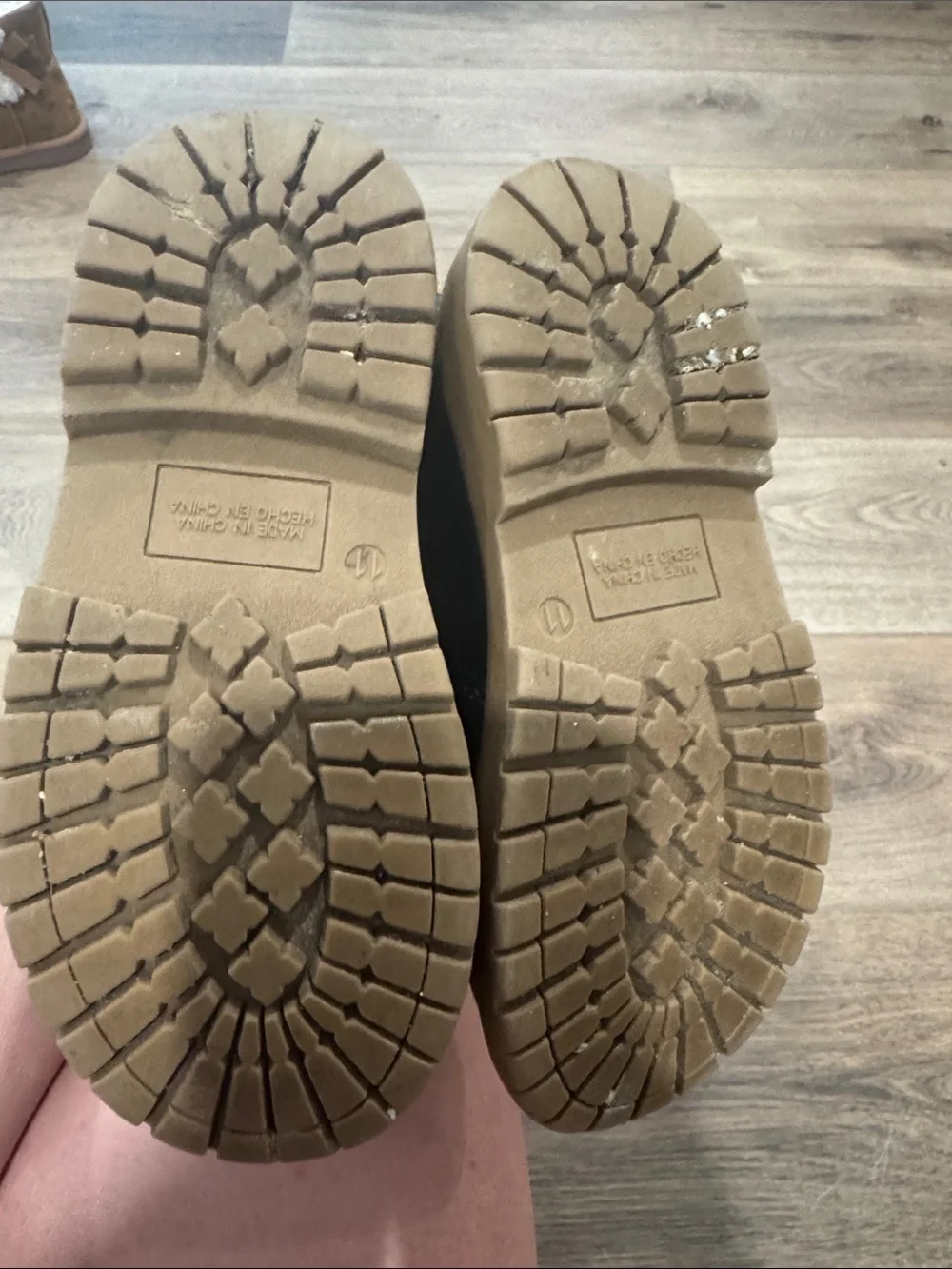 Old Navy Black Chelsea-Style Kids Boots with Tan Wedge Sole